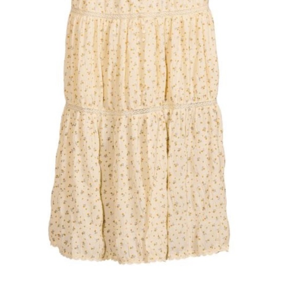 FREE THE ROSES SKIRT - Picture 3 of 3